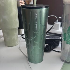 Starbucks Metallic Green 24 ounce Tumbler with Lid and Straw